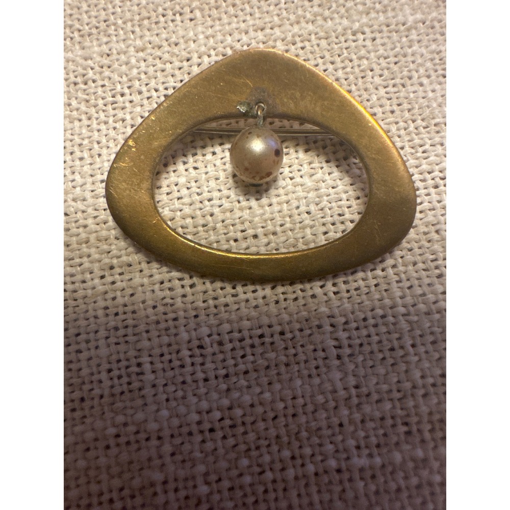 Vintage Signed HOGAN-BOLAS Mid-Century Modernist Pearl Brooch